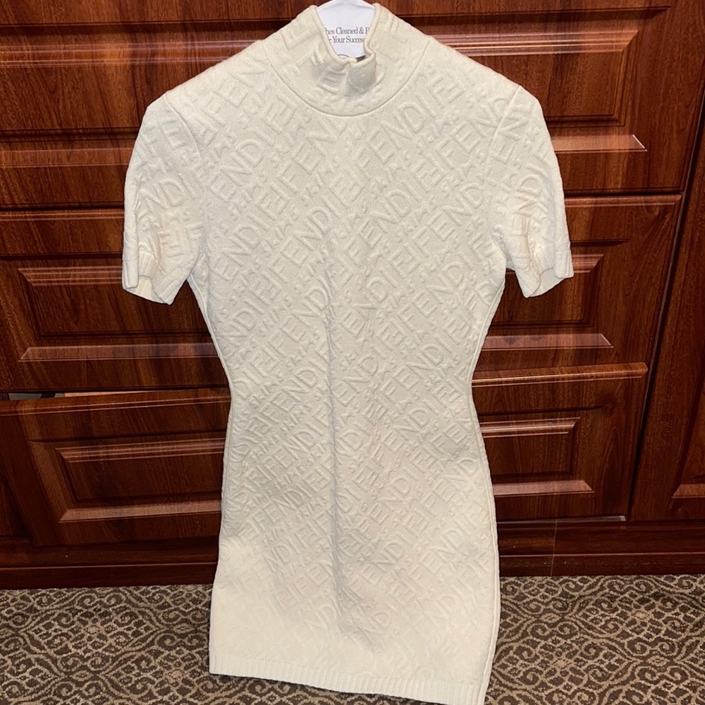 Fendi Skims,Embossed short sleeve dress